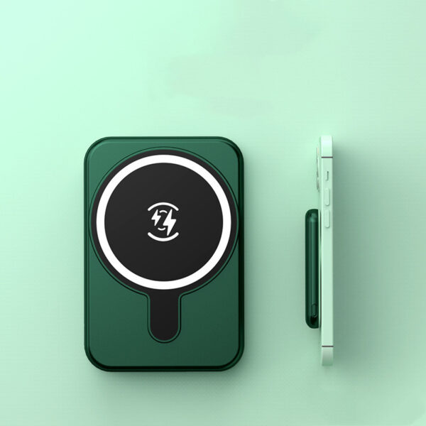 33f40faa-baad-4cf0-90e8-ae10210f383f.jpg Mini Magnetic Wireless Power Bank 5000mAh – Fast Charge & Travel Ready