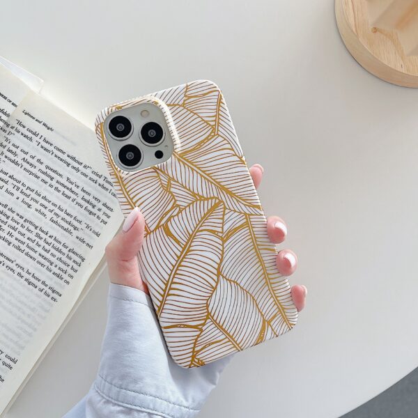 97dbf7f1-b581-4e66-ae4f-ad6e3f806fbe.jpg Leaf Phone Case Sleek TPU Protection