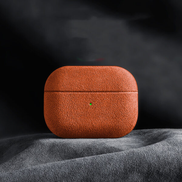c1046c89-7750-4ba2-9db6-e4a4d02d20fc.jpg Suede AirPods Pro 2 Case – Plush Clamshell Cover in 6 Colors